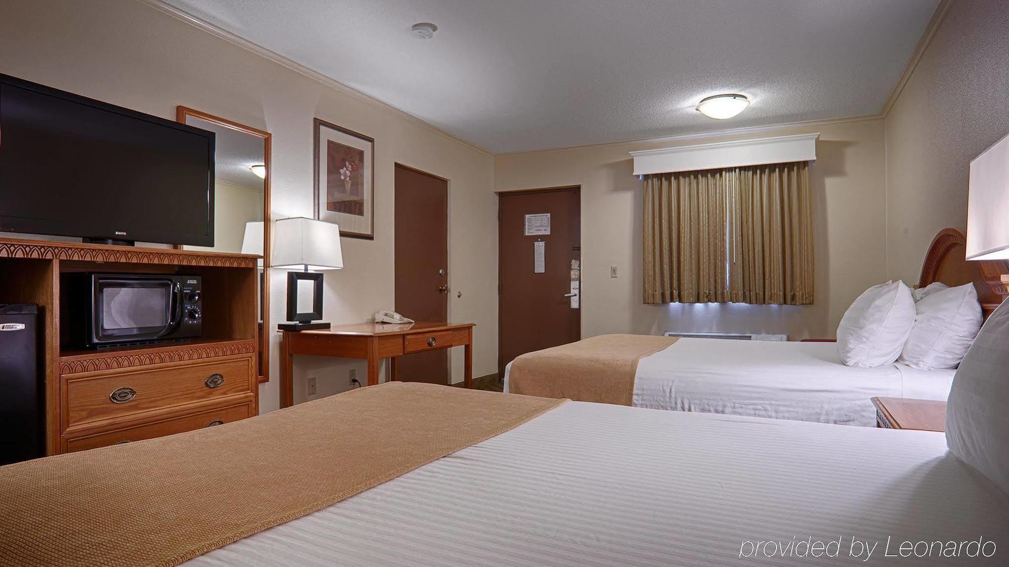 Red Coach Inn Newton Экстерьер фото